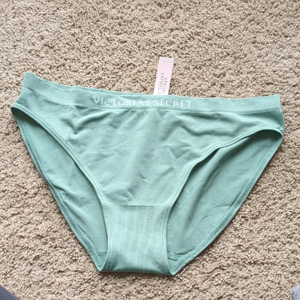 Victoria's Secret Green Bikini Panties Intimates